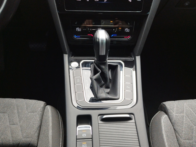 Passat Variant Business 2.0 TDI DSG KEYLESS/RFK