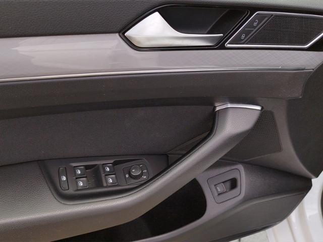 Passat Variant Business 2.0 TDI DSG KEYLESS/RFK