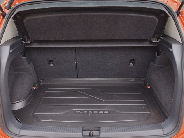 T-Cross Life 1.0 TSI DSG ACC/SHZ/L+S/NAV