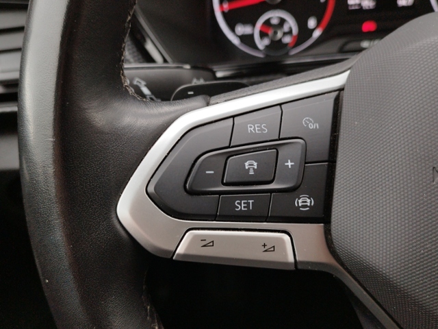 T-Cross Life 1.0 TSI DSG ACC/SHZ/L+S/NAV
