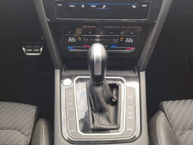 Passat Variant Business 2.0 TDI DSG R-LINE/DCC