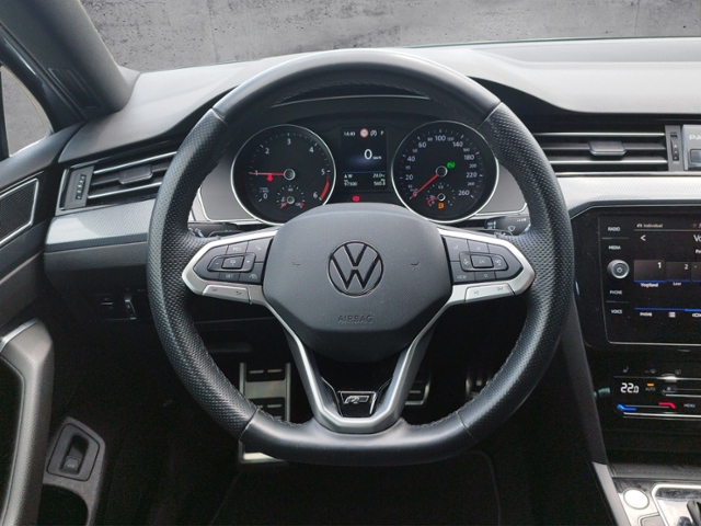 Passat Variant Business 2.0 TDI DSG R-LINE/DCC