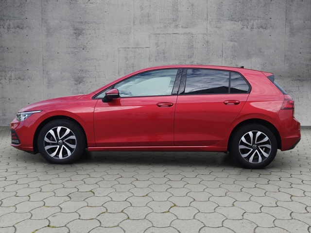 Golf VIII Active1.0 TSI MATRIX/PANO/CARPLAY