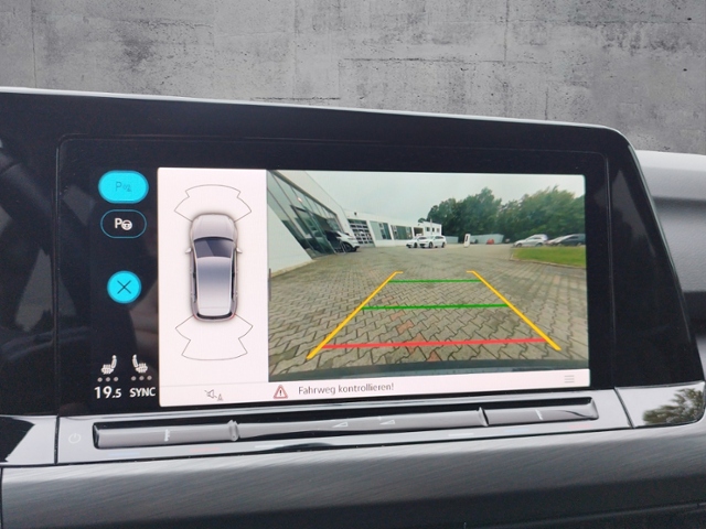 Golf VIII Style 1.5 eTSI DSG STH/HUD/H&K/AHK