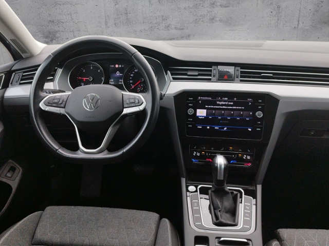 Passat Variant Business 2.0 TDI DSG AHK/RKF