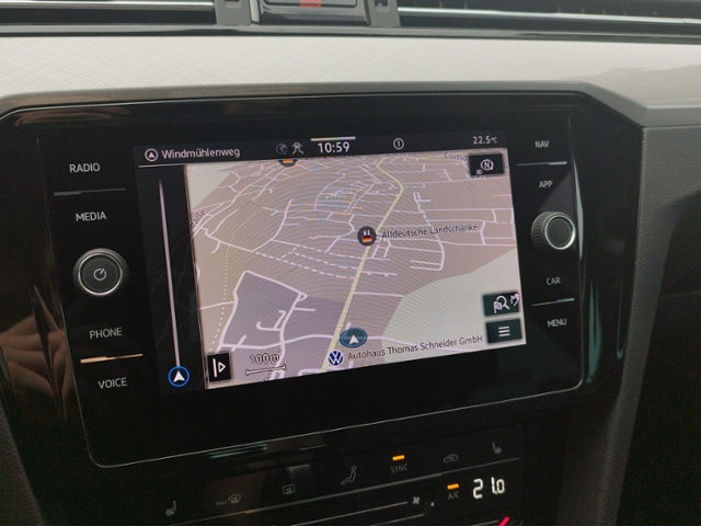 Passat Variant Business 2.0 TDI DSG AHK/RKF