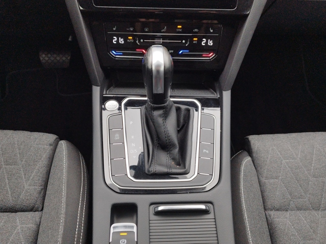 Passat Variant Business 2.0 TDI DSG AHK/MASSAGE