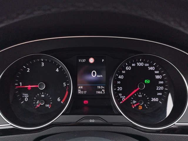 Passat Variant Business 2.0 TDI DSG AHK/MASSAGE