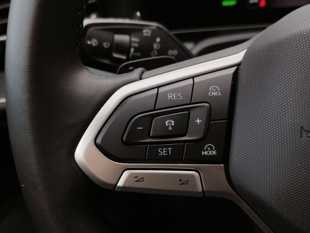 Passat Variant Business 1.5eTSI DSG AHK/RFK/360°
