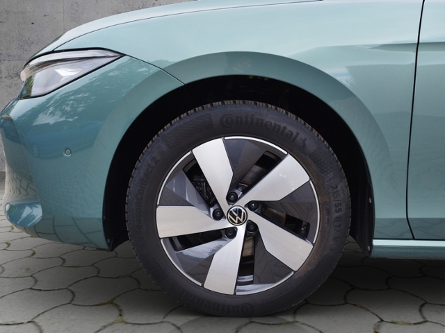 Passat Variant Business 1.5eTSI DSG AHK/RFK/360°