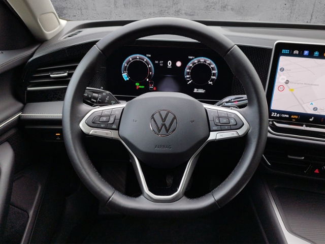 Passat Variant Business 1.5eTSI DSG AHK/RFK/360°