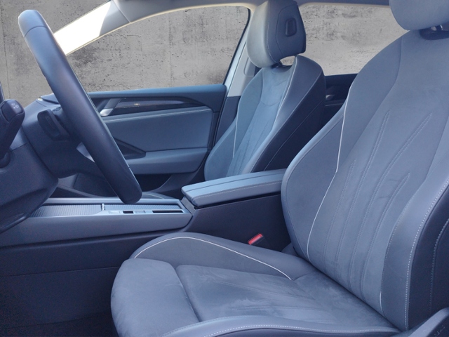 Passat Variant Business 2.0TDI DSG DCC/HUD/ERGO/