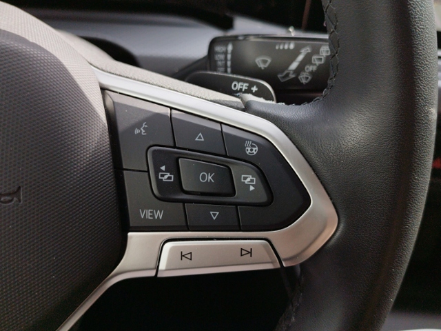 Golf VIII Variant Active 1.5 eTSI DSG ACC/CARPLA