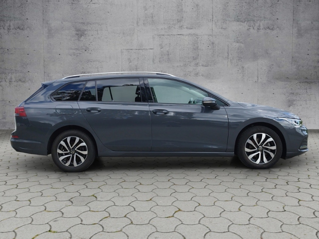 Golf VIII Variant Active 1.5 eTSI DSG ACC/CARPLA