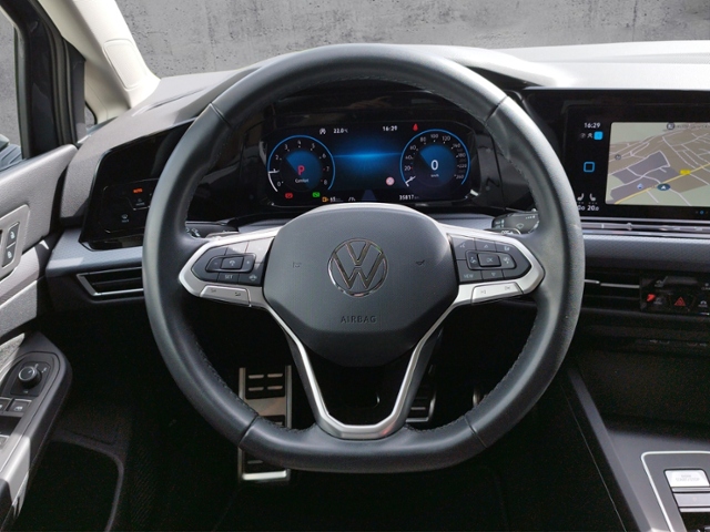 Golf VIII Variant Active 1.5 eTSI DSG ACC/CARPLA