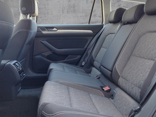 Passat Variant Business 2.0 TDI DSG AHK/360°
