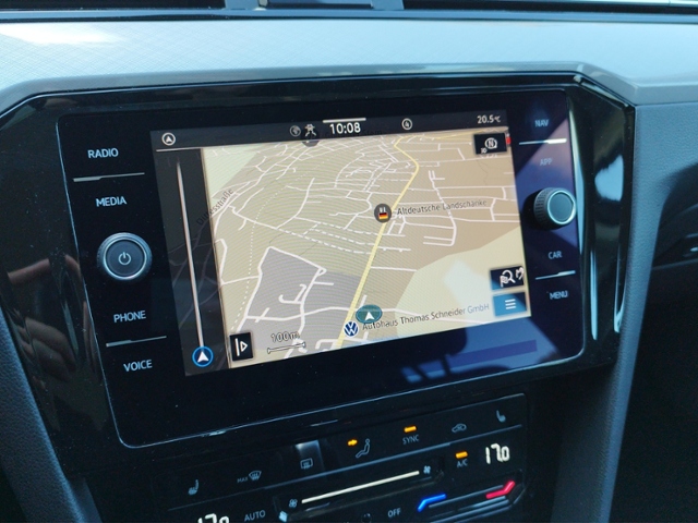 Passat Variant Business 2.0 TDI DSG AHK/360°