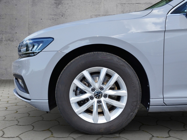 Passat Variant Business 2.0 TDI DSG AHK/360°