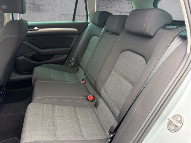 Passat Variant Business 2.0 TDI DSG AHK/MASSAGE