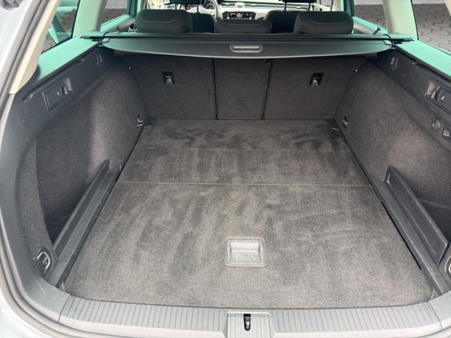Passat Variant Business 2.0 TDI DSG AHK/MASSAGE