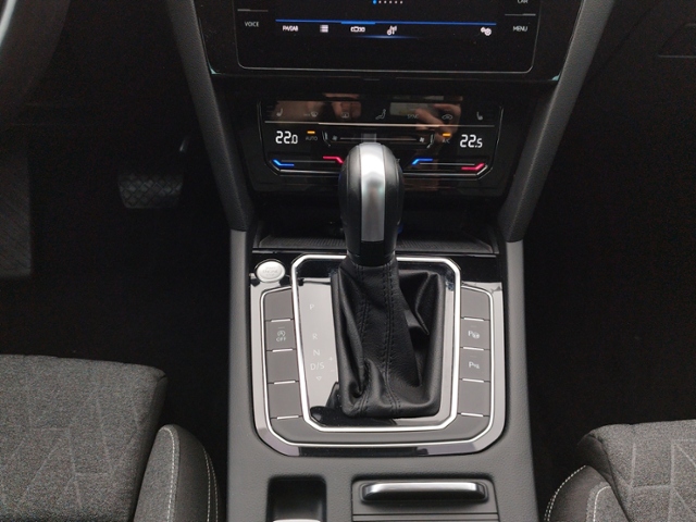 Passat Variant Business 2.0 TDI DSG MATRIX/AHK