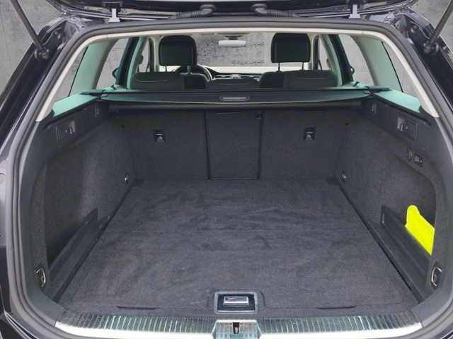 Passat Variant Business 2.0 TDI DSG MATRIX/AHK