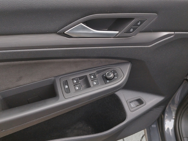 Golf VIII Variant Style 1.5 eTSI DSG AHK/KEYLESS