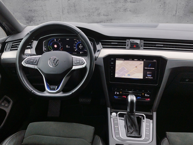 Passat Variant GTE 1.4 TSI Hybrid DSG AHK/RFK