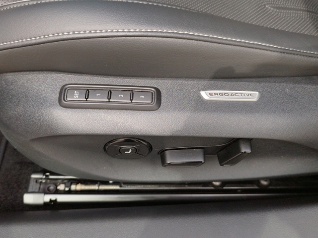 Passat Variant Business 1.5 eTSI DSG AHK/DCC