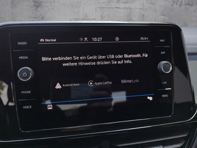 T-Roc 2.0 TSI 4M DSG R-LINE AHK/RFK/KEYLESS