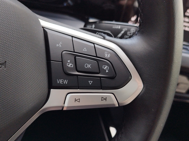 Golf VIII Variant Style 2.0 TDI DSG RFK/KEYLESS
