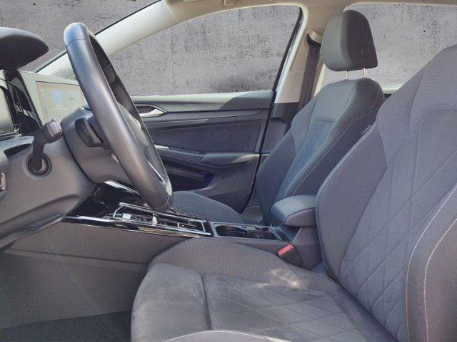 Golf VIII Variant Style 2.0 TDI DSG RFK/KEYLESS