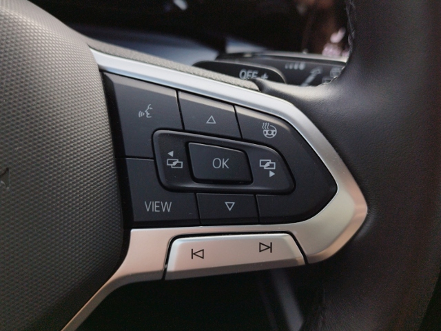 Golf VIII Active 1.5 eTSI DSG MATRIX/ACC/CARPLAY