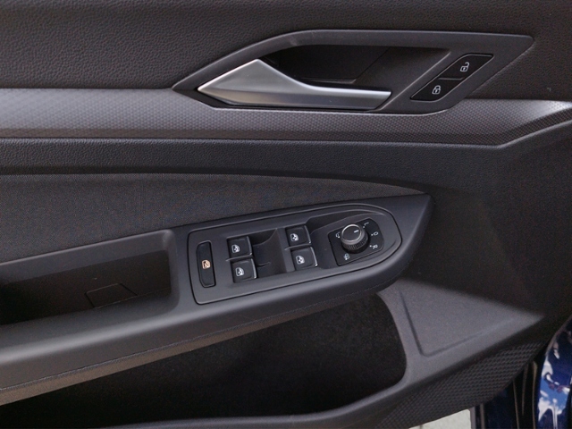 Golf VIII Active 1.5 eTSI DSG MATRIX/ACC/CARPLAY