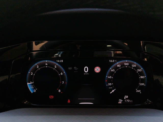 Golf VIII Variant Life 1.5 TSI 5JG/3-ZONEN