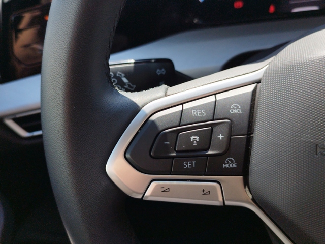 Golf VIII Variant Life 1.5 TSI 5JG/3-ZONEN