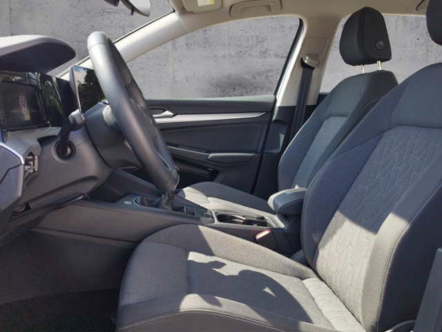 Golf VIII Variant Life 1.5 TSI 5JG/3-ZONEN