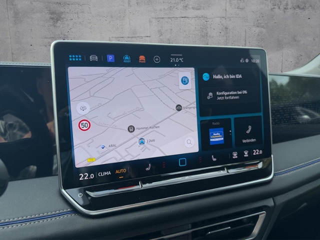 Tiguan 2.0 TDI DSG R-LINE AHK/MATRIX