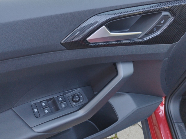 T-Cross Life 1.0 TSI 5JG/MATRIX/ACC/CARPLAY