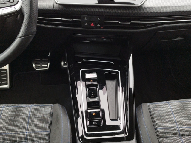 Golf VIII GTE 1.5 TSI eHybrid DSG 5JG/LED+/HUD
