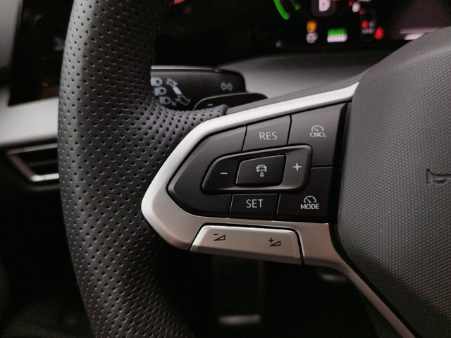 Golf VIII GTE 1.5 TSI eHybrid DSG 5JG/LED+/HUD