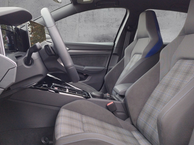 Golf VIII GTE 1.5 TSI eHybrid DSG 5JG/LED+/HUD