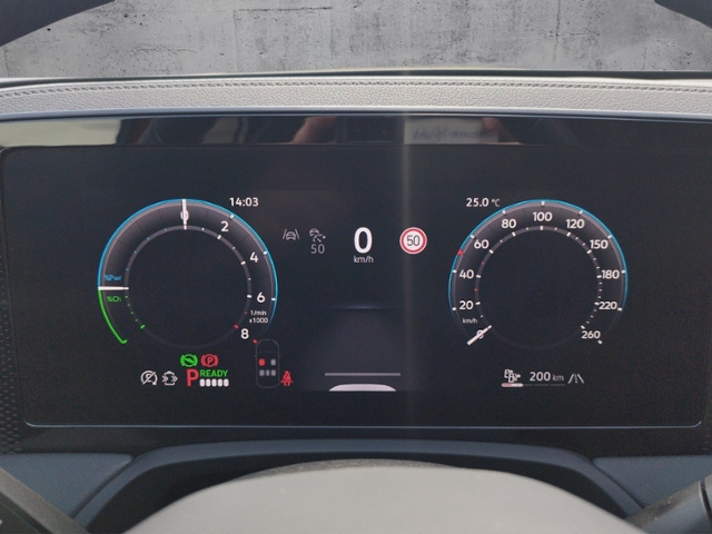 Passat Variant 1.5 TSI eHybrid DCC/HUD/KEYLESS