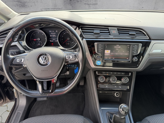 Touran Comfortline 2.0 TDI LED/PARK/NAV
