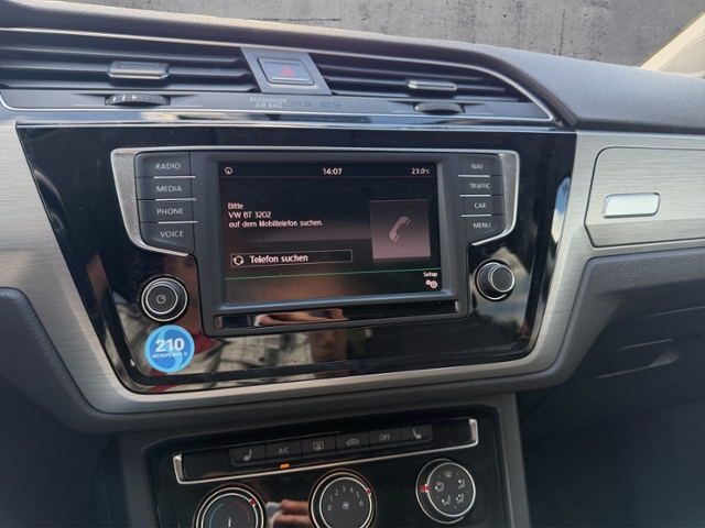 Touran Comfortline 2.0 TDI LED/PARK/NAV
