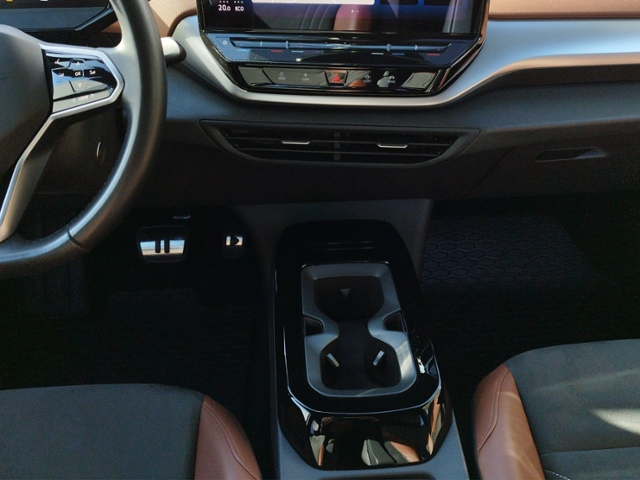 ID.5 Pro Performance 82kWh PANO/STH/360°
