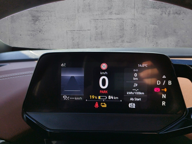 ID.5 Pro Performance 82kWh PANO/STH/360°