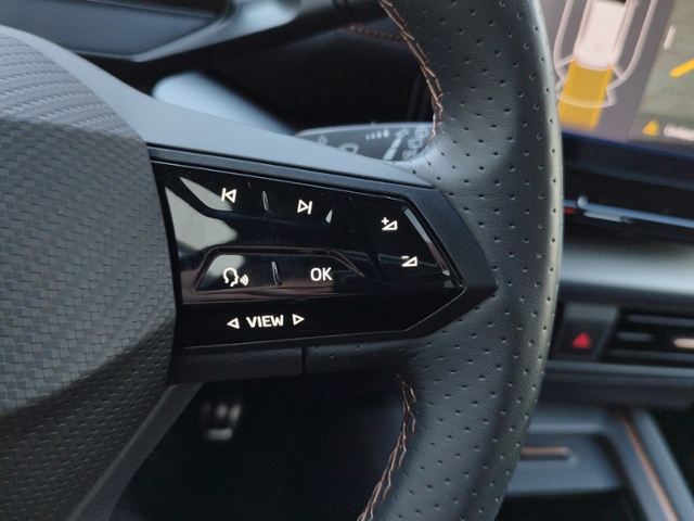 Born 62kWh KEYLESS/RFK/BEATS/SHZ