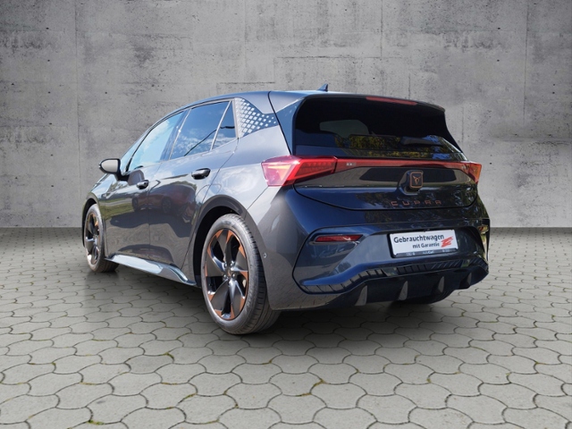 Born 62kWh KEYLESS/RFK/BEATS/SHZ