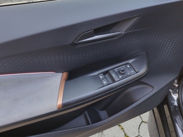 Born 62kWh KEYLESS/RFK/BEATS/SHZ